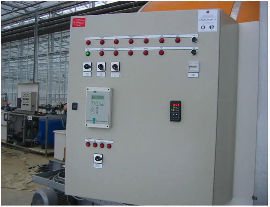 Climate control cabinet with switchgear and controller mounted in the greenhouse service area