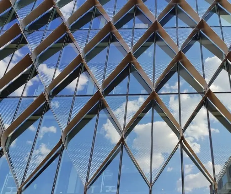 Reference example 4 of curtain wall façade — framed and structurally glazed systems