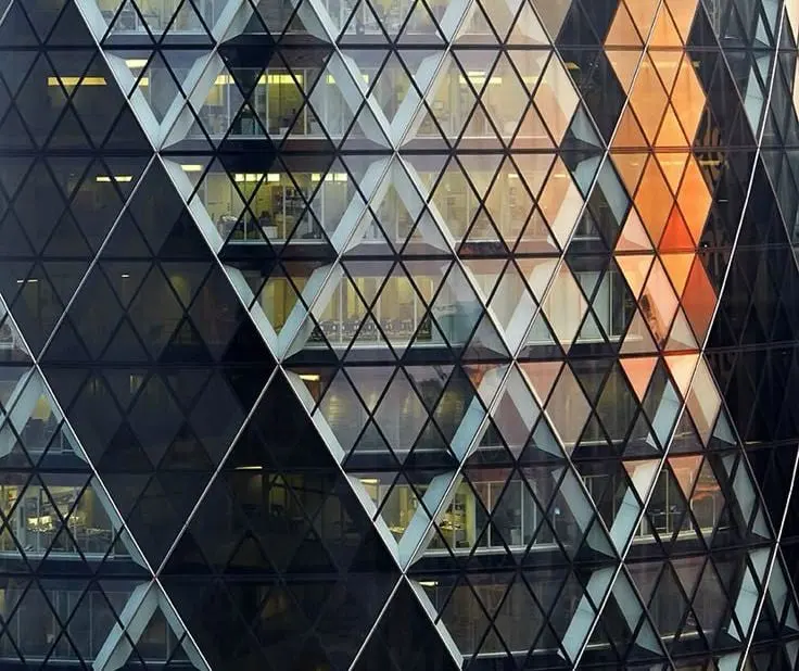 Reference example 8 of curtain wall façade — framed and structurally glazed systems