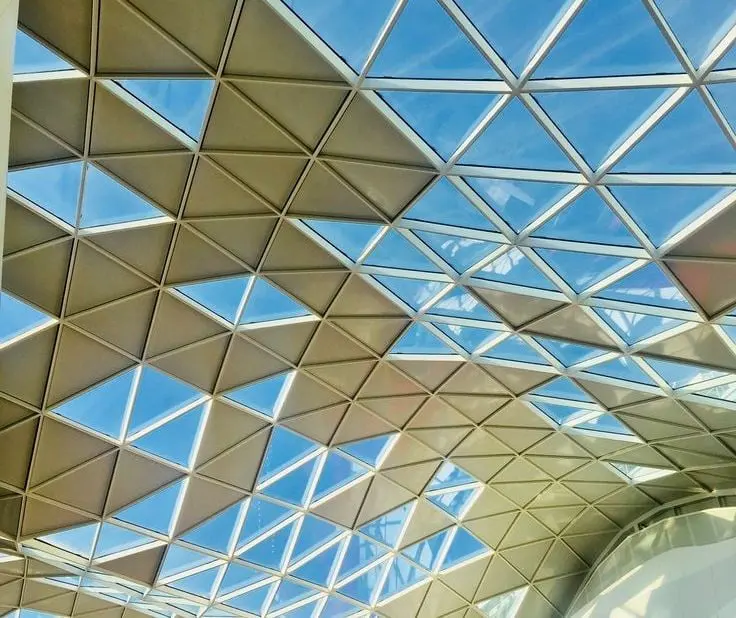 Reference example 3 of free-form skylights — curved roof glazing