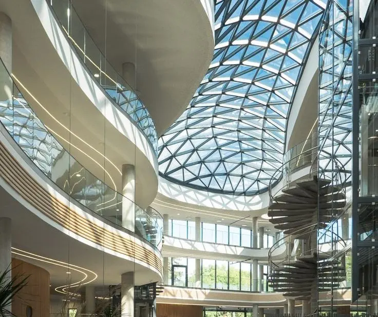 Reference example 10 of free-form skylights — curved roof glazing