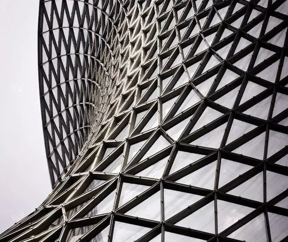 Reference example 6 of free-form structures — doubly curved steel and glass