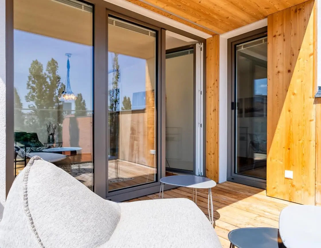 Reference example 1 of hpl dry façade — high-pressure laminate rainscreen