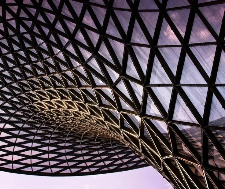 Reference example 9 of space structures — long-span three-dimensional steel